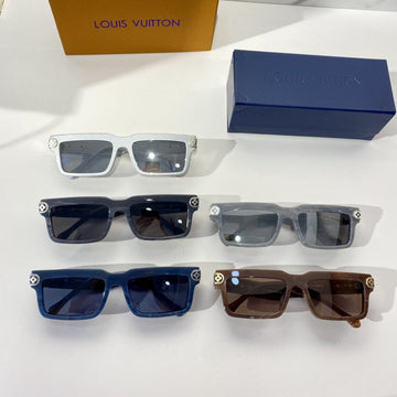 Makersluxes - Latest - 5825