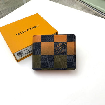 Makersluxeras - Latest - 540