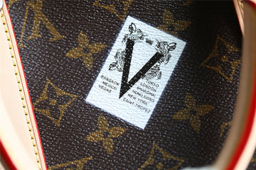 Makersluxe - Louis Vuittons  - 9451