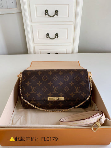 Makersluxeras - Latest - 2476