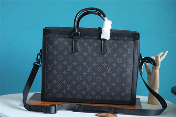 Makersluxe - Louis Vuittons  - 9847
