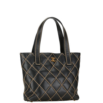 Chanel Wild Stitch Leather Handbag Leather Handbag in Good condition
