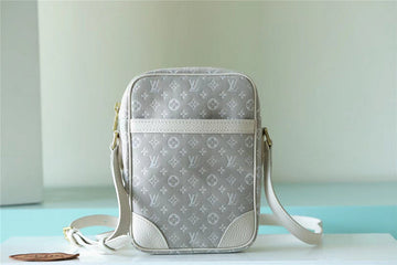 Makersluxe Fashion Lu-Vi bags - 9895