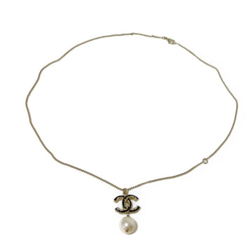 CHANEL Necklace A61444 Fake pearl x enamel black CC mark Swing Pearl COCO Mark