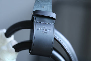 Makersluxe - Louis Vuittons  - 9449