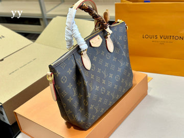 Makersluxe - Louis Vuittons  - 15001