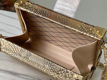 Makersluxe- Louis Vuittons  - 15879