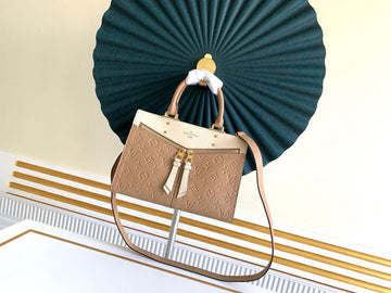 Makersluxeras - Latest - 2762