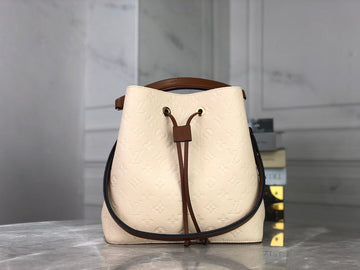 Makersluxeras - Latest - 2239