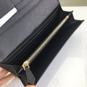 Makersluxeras - PD Wallet - 488