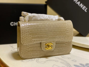 CNL - Makersluxe - 1715