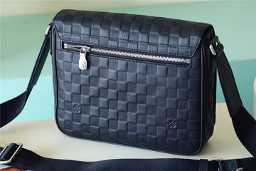 Makersluxe - Louis Vuittons  - 10315
