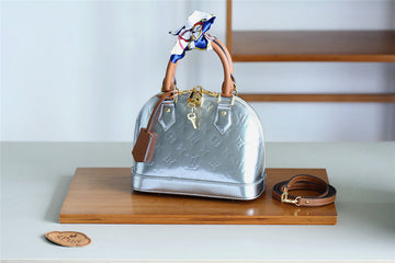 Makersluxe Fashion Lu-Vi bags - 8273