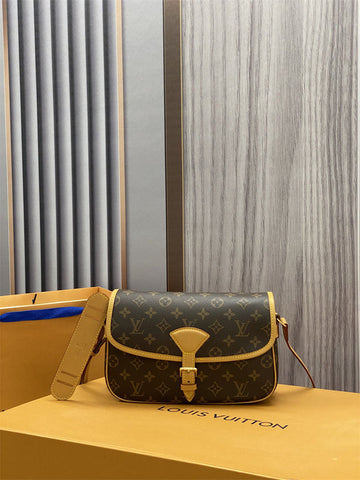 Makersluxe - LOV Bags - 106