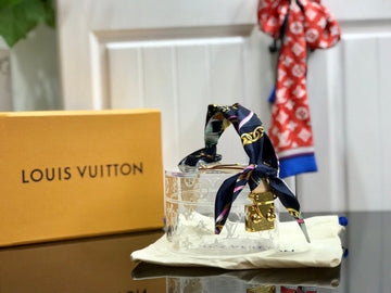 Makersluxe - Louis Vuittons  - 9264