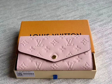 Makersluxe - Louis Vuittons  - 15382
