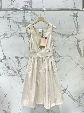 Makersluxe - MMU Women Clothes - 012