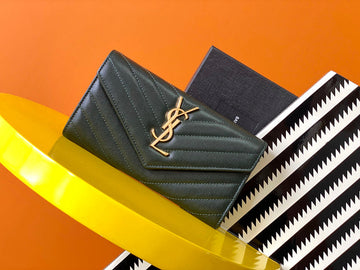 Makersluxes - Latest - 7077
