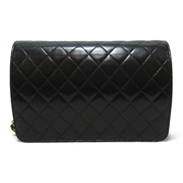 Chanel Quilted CC Flap Crossbody Bag Leather Crossbody Bag in Good condition