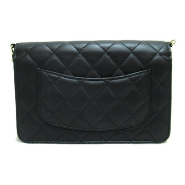 Chanel CC Quilted Leather Pearl Chain Flap Bag Leather Shoulder Bag in Good condition