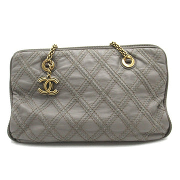 Chanel Quilted Leather Triptych Tote Leather Tote Bag in Good condition