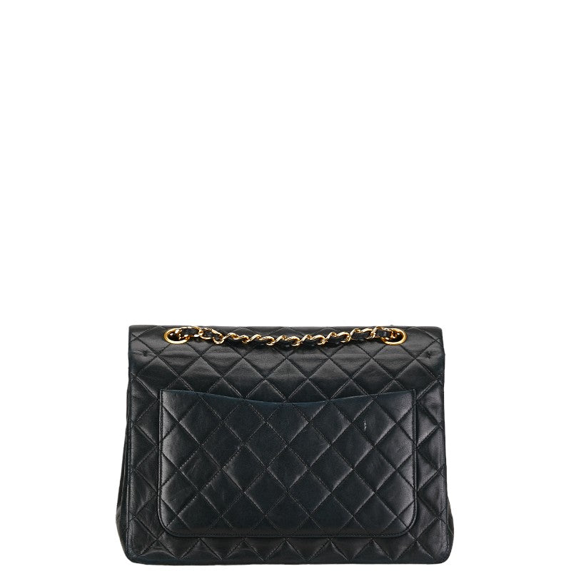 Chanel Medium Classic Double Flap Bag  Leather Shoulder Bag in Good condition