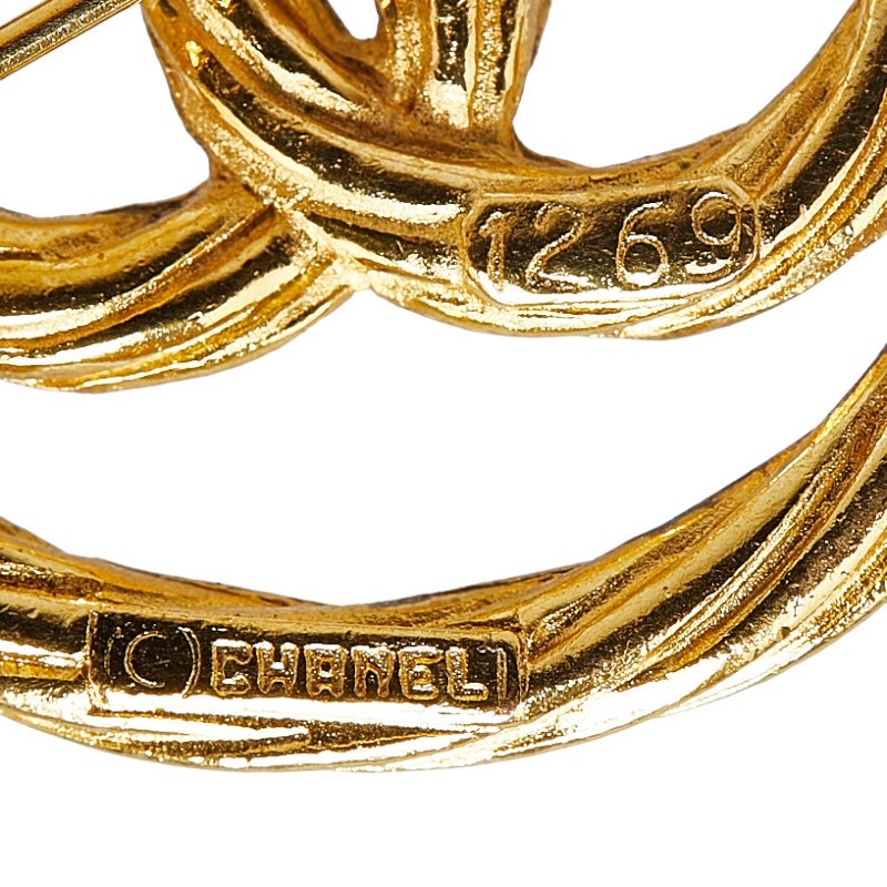 Chanel CC Logo Brooch Metal Brooch in Good condition