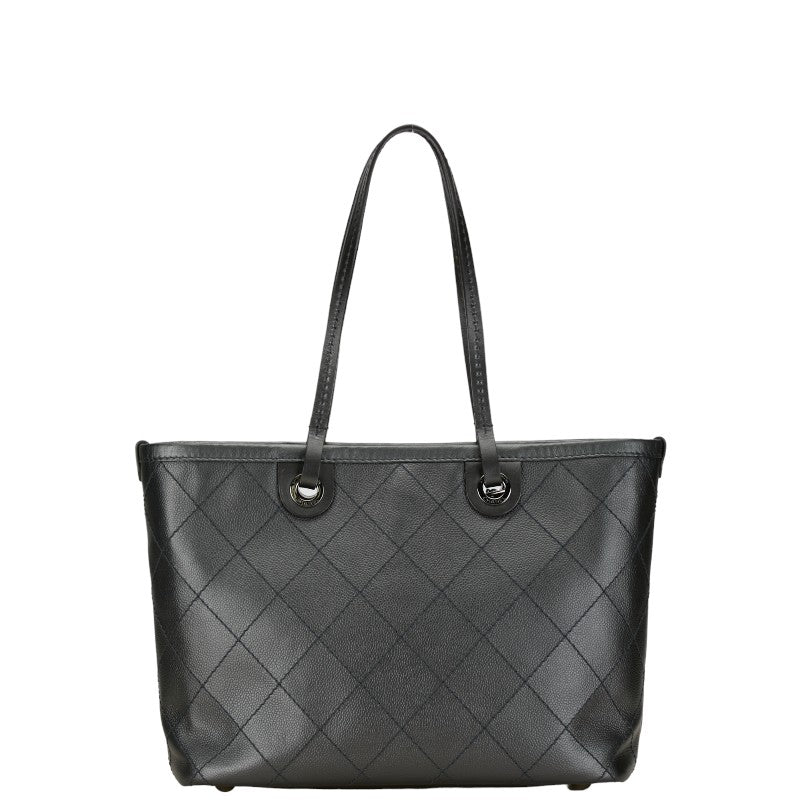 Chanel Quilted Leather Tote Bag Leather Tote Bag in Good condition