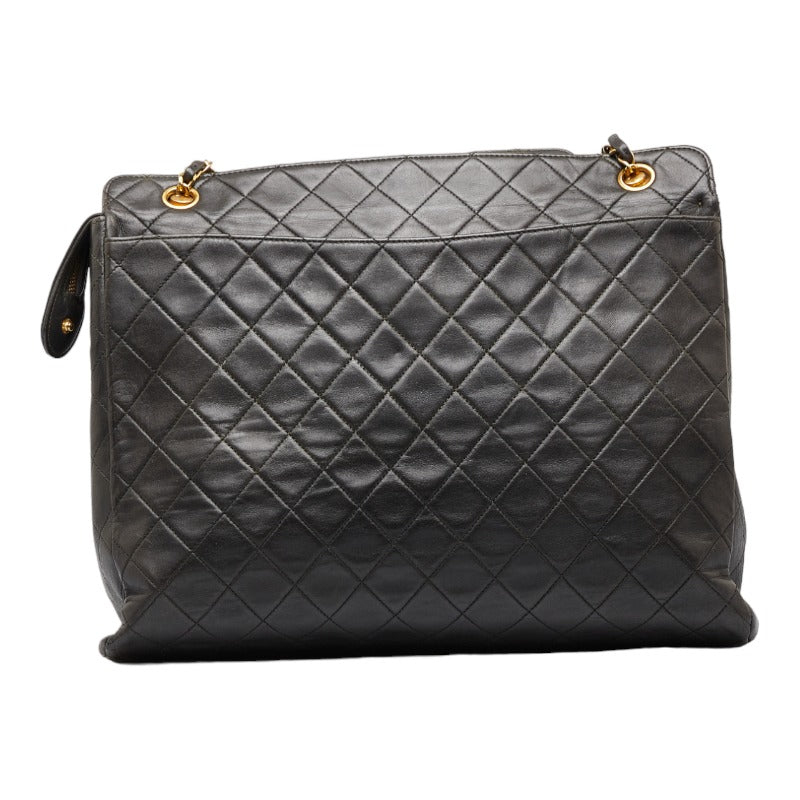 Chanel CC Quilted Leather Chain Shoulder Bag Leather Tote Bag in Good condition