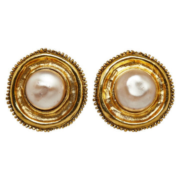 Chanel Faux Pear Clip On Earrings Metal Earrings in Good condition