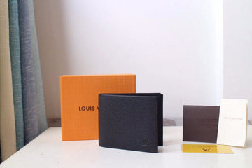 Makersluxeras - Latest - 1153