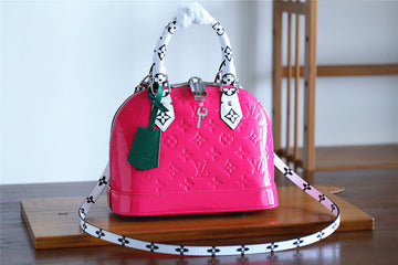 Makersluxe Fashion Lu-Vi bags - 8276