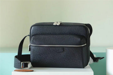 Makersluxe Fashion Lu-Vi bags - 10194