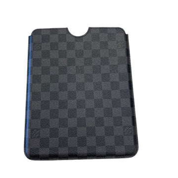 Clutch Designer By Louis Vuitton  Size: Medium