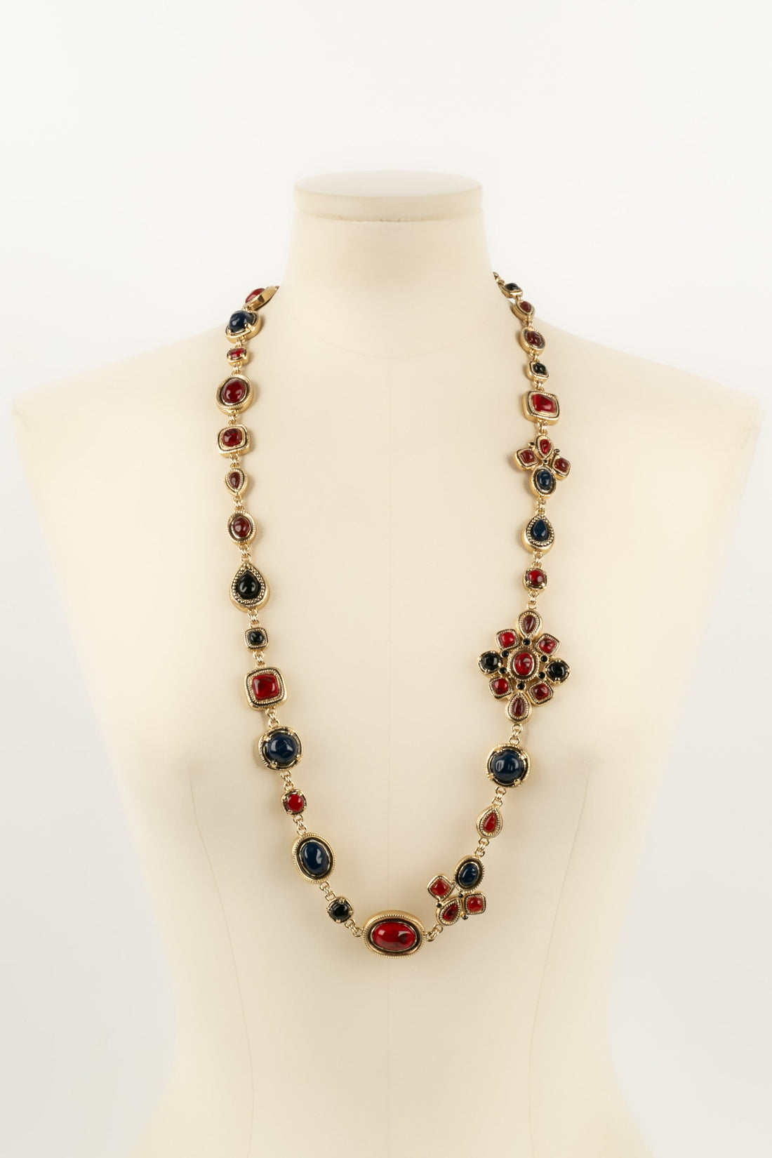 Collier Chanel Croisière 2010