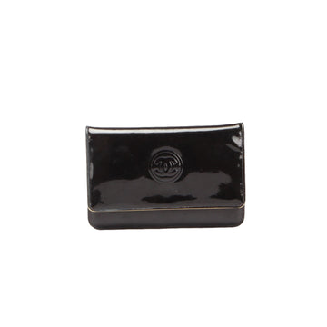 Chanel Patent Leather Chain Flap Bag Leather Crossbody Bag in Excellent condition