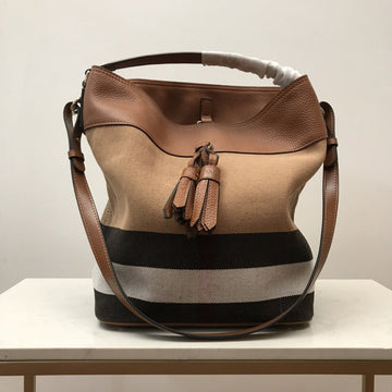 Makersluxeras - Latest - 138