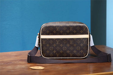 Makersluxe - Louis Vuittons  - 10460
