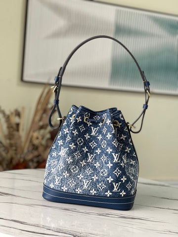 LOV - MLB - 1128