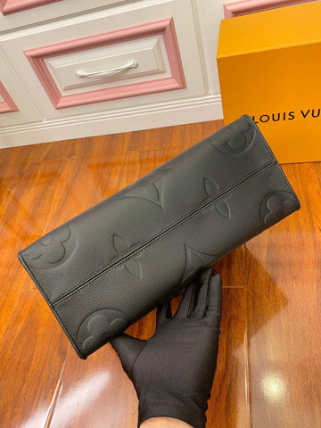 Makersluxe - Louis Vuittons  - 15511