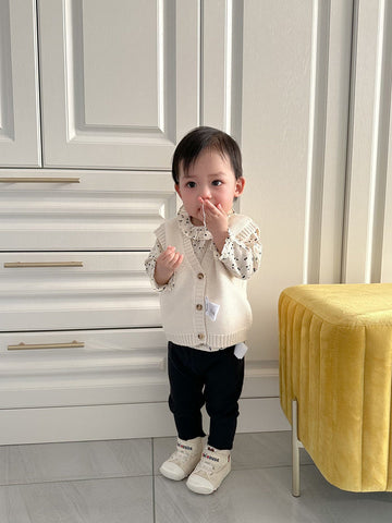 Makersluxe - Baby Clothes - 096