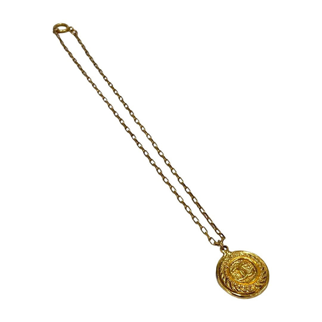 CHANEL Necklace Gold Plated gold