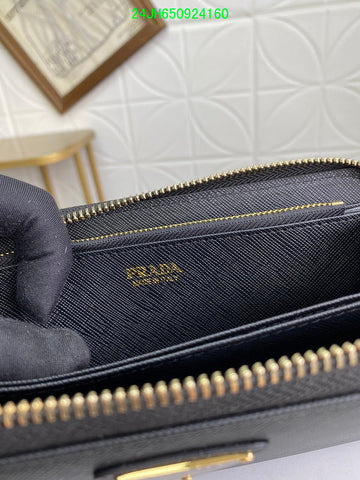 Makersluxeras - PD Wallet - 344