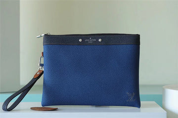 Makersluxe - Louis Vuittons  - 10697