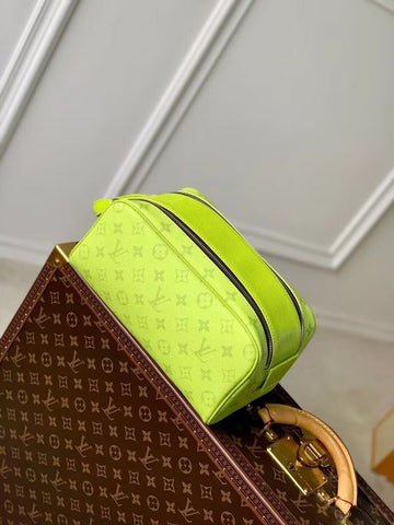 Makersluxe - Louis Vuittons  - 15603