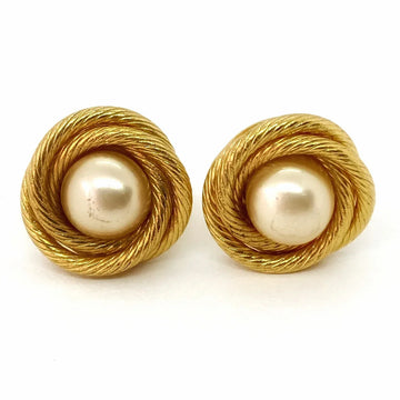 Chanel Clip on earrings