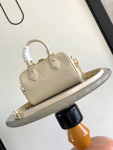 Makersluxe - Louis Vuittons  - 15287