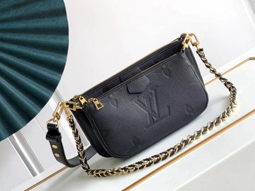 LOV - MLB - 1303