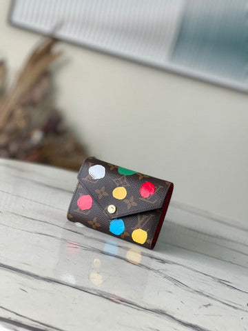 Makersluxe - LOV Wallets - 074