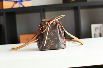 Makersluxe Fashion Lu-Vi bags - 9390